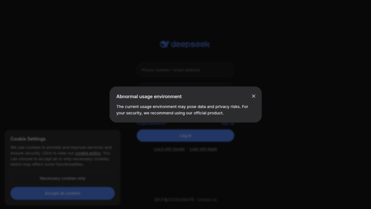 Zrzut ekranu czatu DeepSeek bez logowania: formularz z polami numer telefonu i adres e-mail oraz przyciskami logowania przez Google i Apple